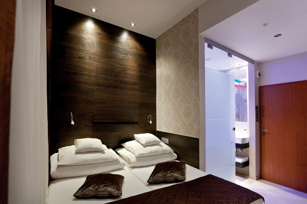 Nu Hotel วูดช์ ภายนอก รูปภาพ